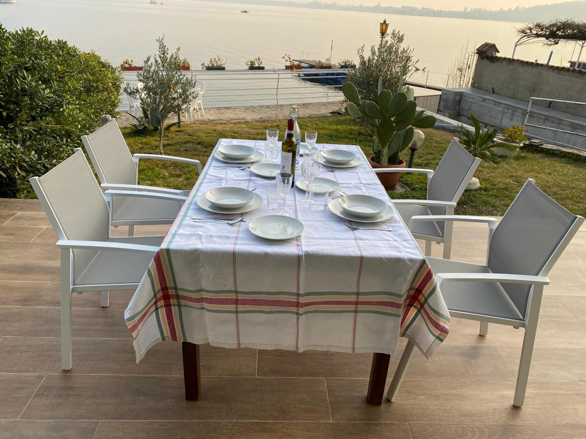 Villa Anastasye Your Lakefront Vacation Rental Predore Exterior foto